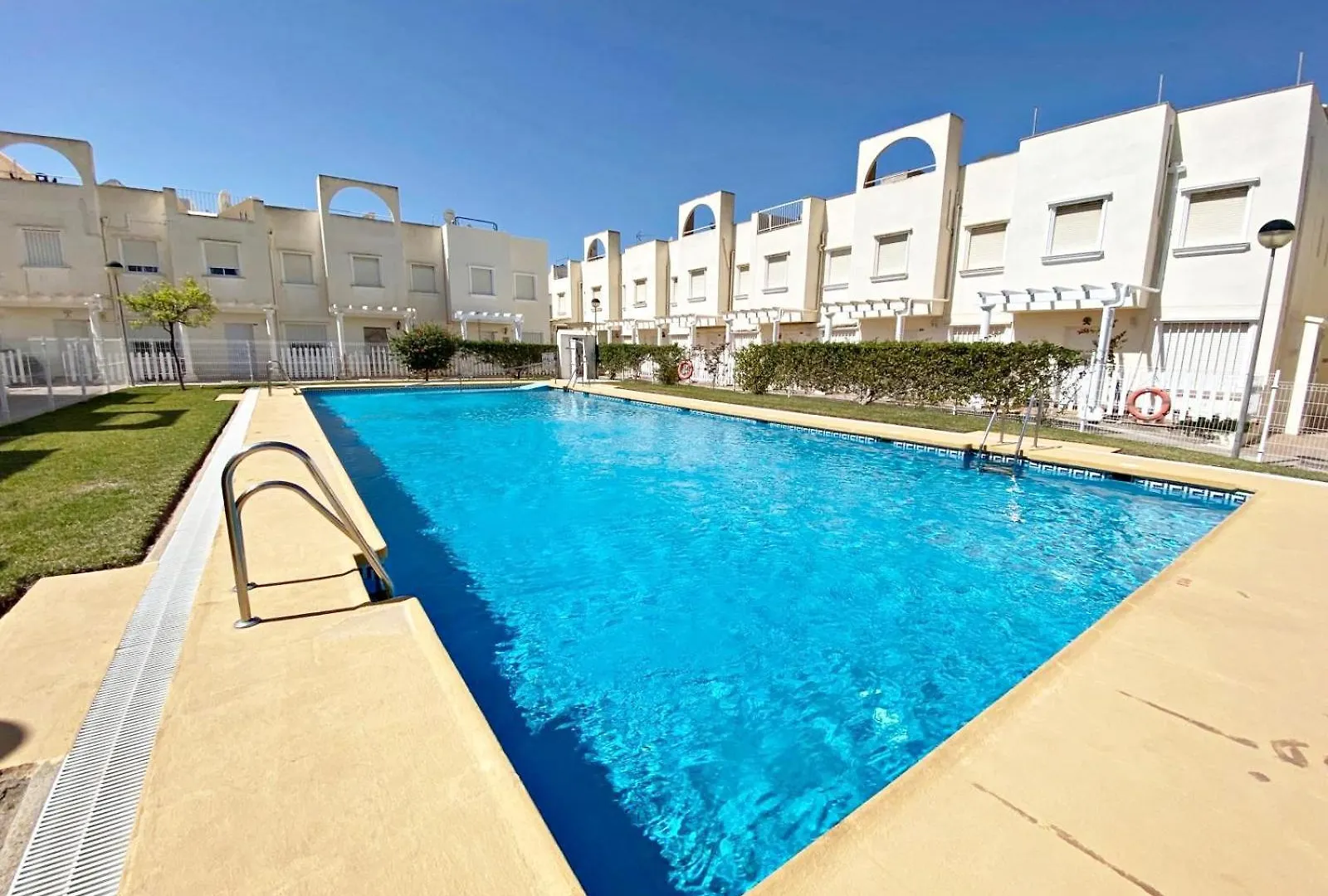 Fuentemar Duplex - Wifi, Terraza & Piscina Comunitaria Daire L'Île-Rousse İspanya
